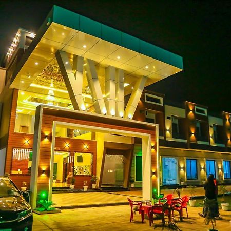 Aashirwad Hotels & Resort Shamgarh Εξωτερικό φωτογραφία