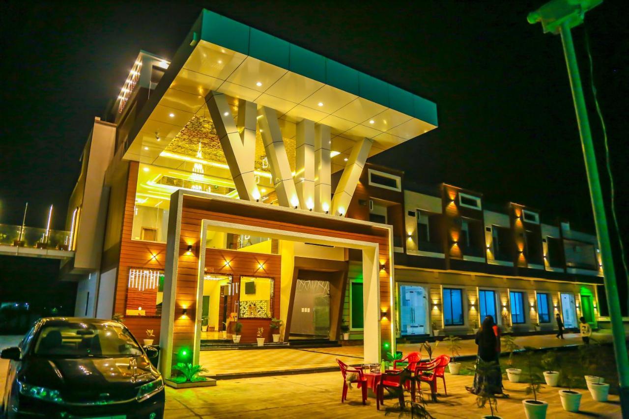 Aashirwad Hotels & Resort Shamgarh Εξωτερικό φωτογραφία
